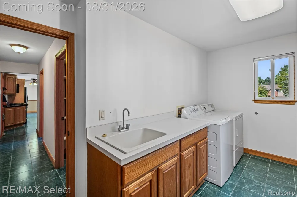 2122 Hillsdale Drive Davison Township, MI 48423