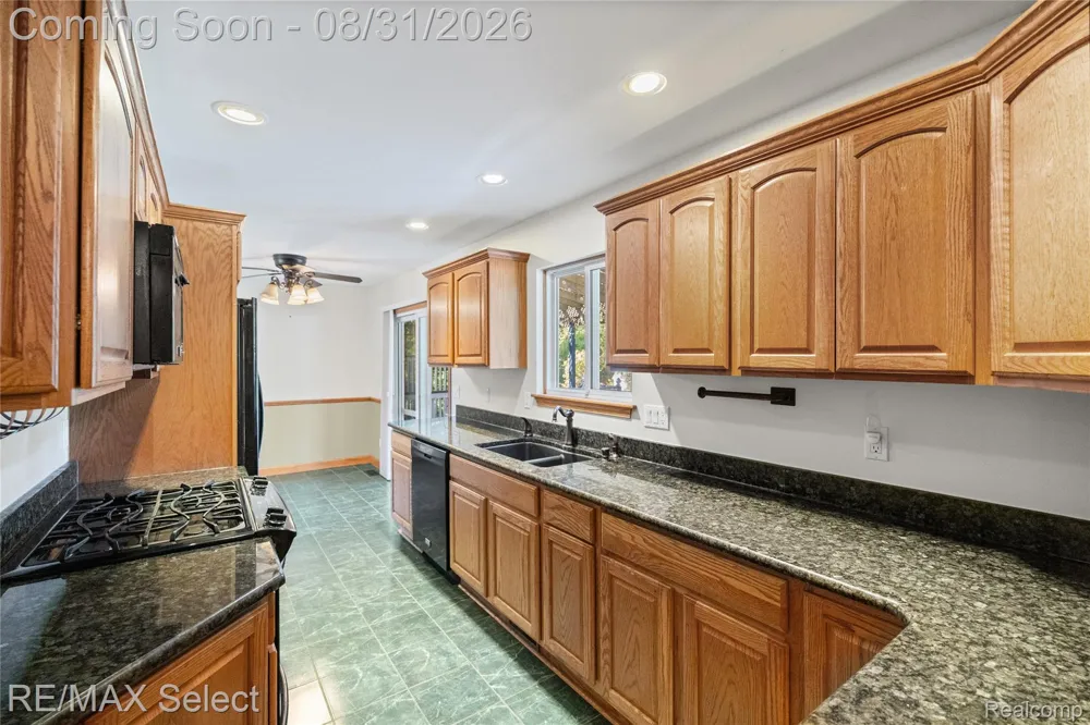 2122 Hillsdale Drive Davison Township, MI 48423