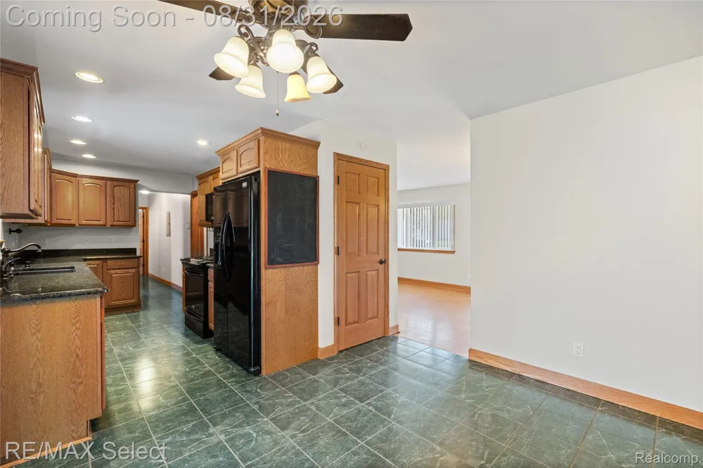 2122 Hillsdale Drive Davison Township, MI 48423