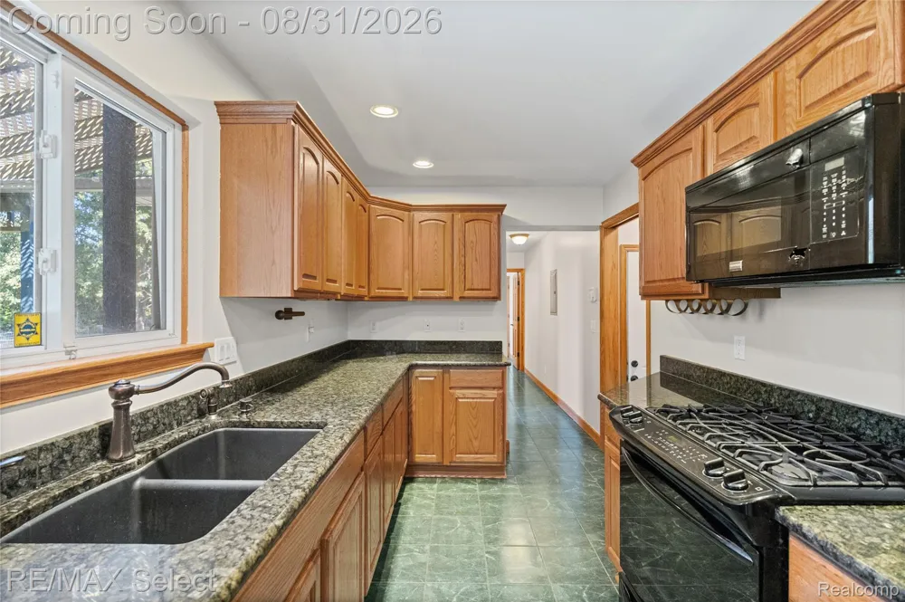 2122 Hillsdale Drive Davison Township, MI 48423