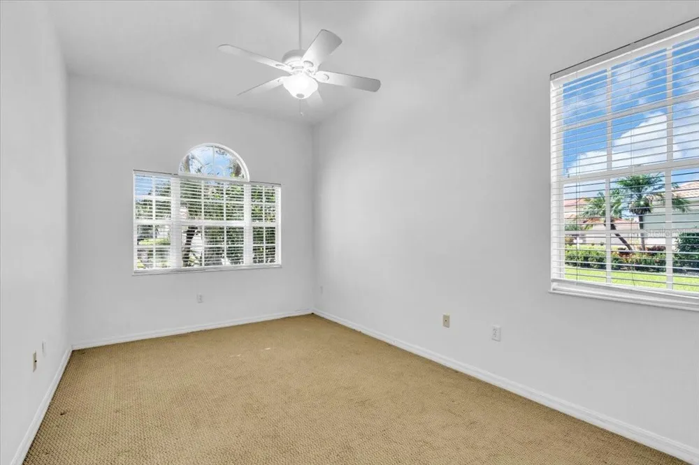 6393 ROOKERY CIRCLE Bradenton, FL 34203