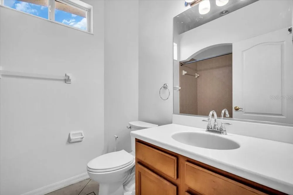 6393 ROOKERY CIRCLE Bradenton, FL 34203