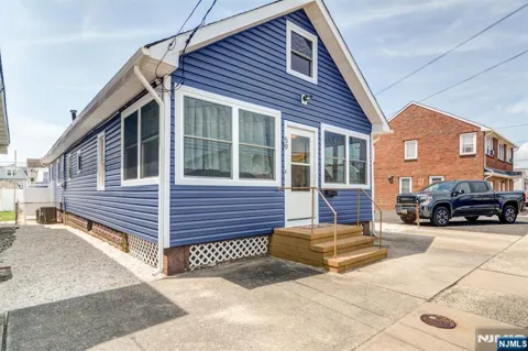 59 Fremont Avenue