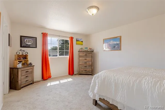 2643 W 45th Street Loveland, CO 80538