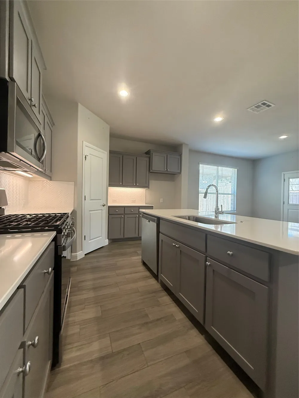 1232 Kerrville Lane Weatherford, TX 76087