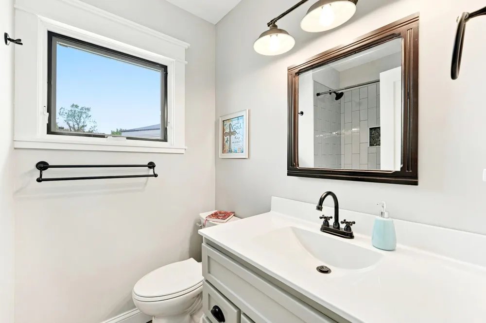 10268 Graham Road Plainwell, MI 49080