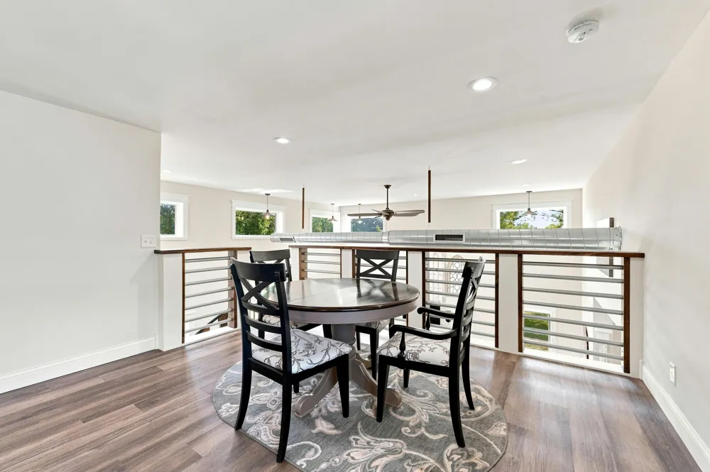 10268 Graham Road Plainwell, MI 49080