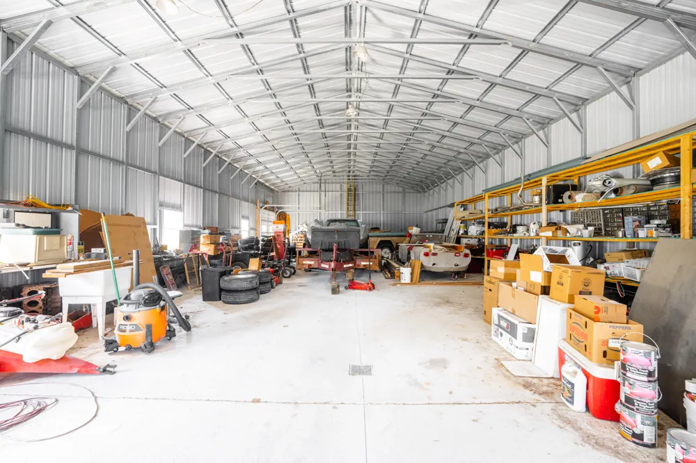 10268 Graham Road Plainwell, MI 49080