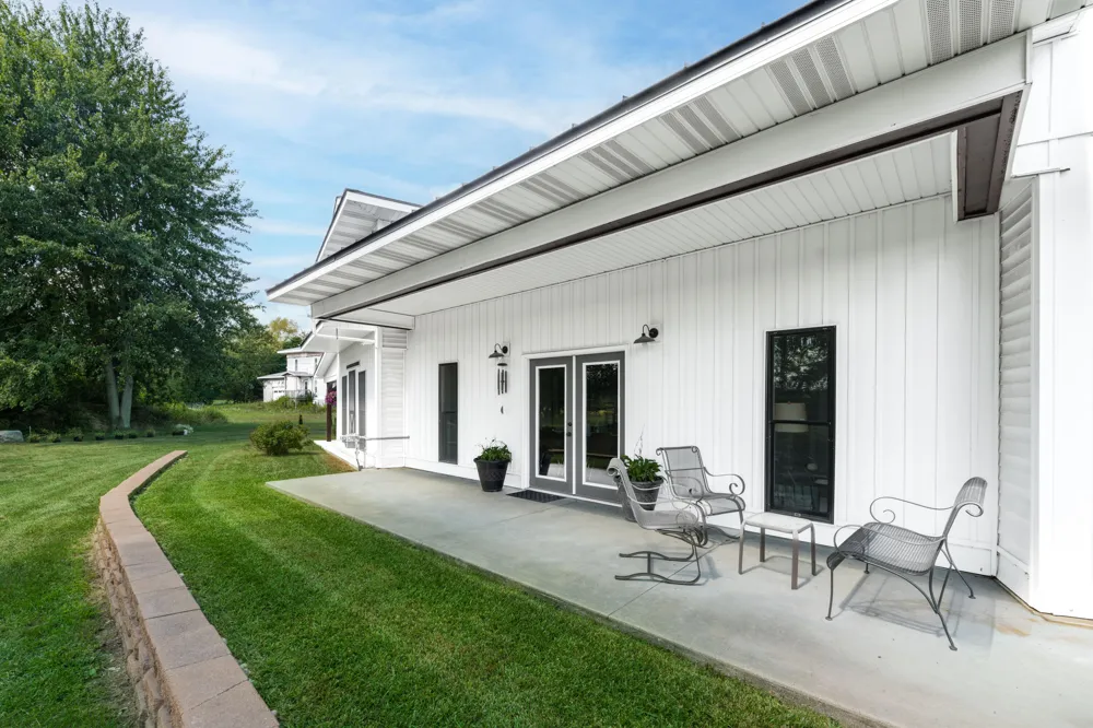 10268 Graham Road Plainwell, MI 49080