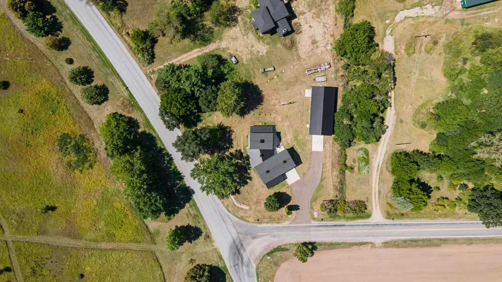 10268 Graham Road Plainwell, MI 49080
