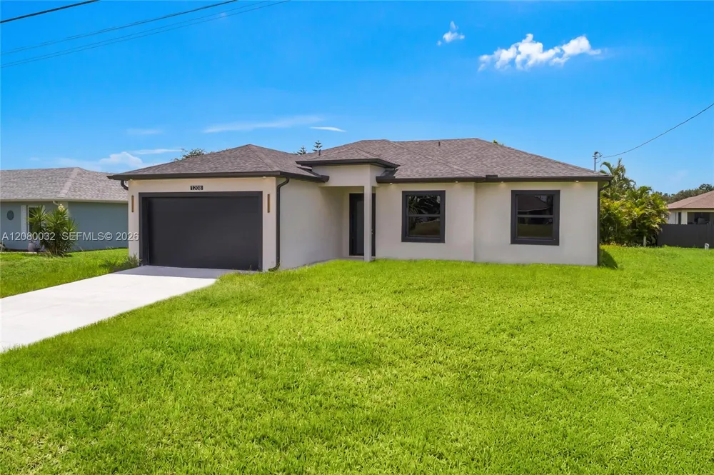 1208 NE 19TH ST Cape Coral, FL 33909