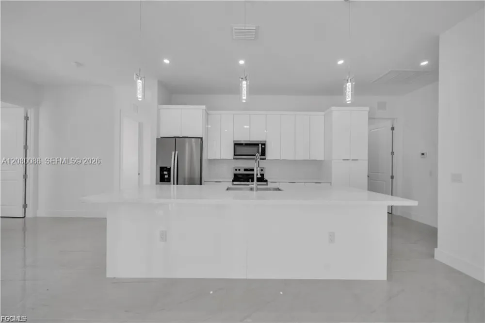 4703 Sara AVE N Lehigh Acres, FL 33971