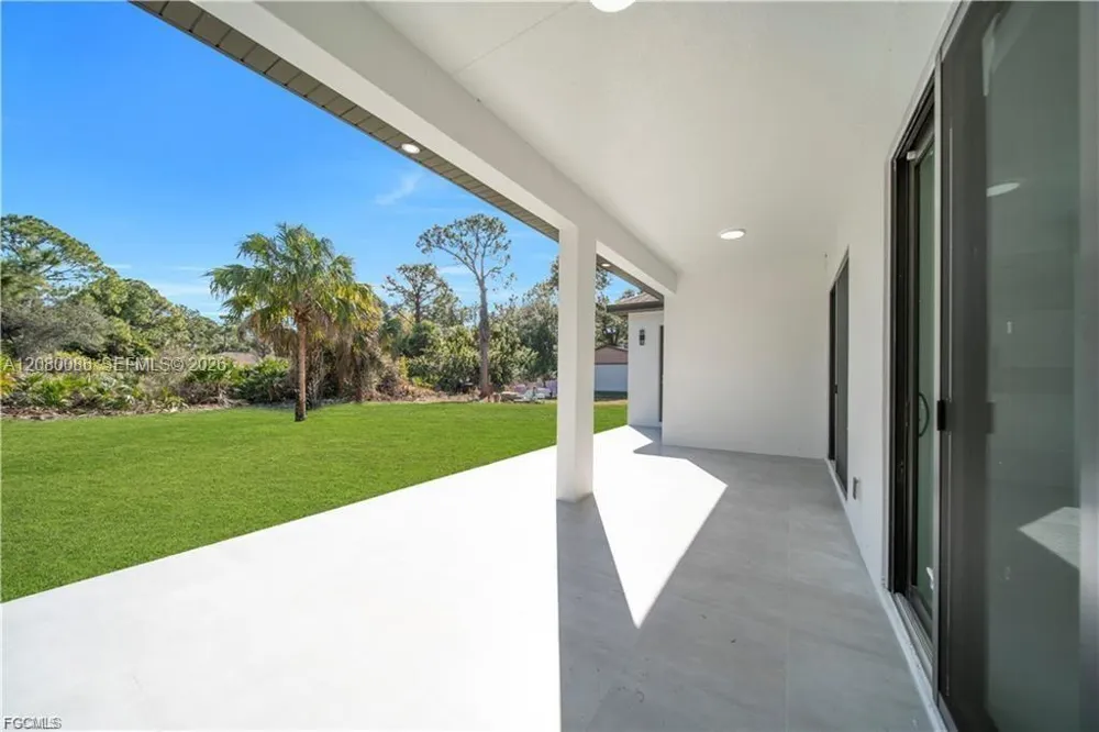 4703 Sara AVE N Lehigh Acres, FL 33971