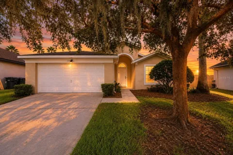 510 CASTLEMAIN CIRCLE