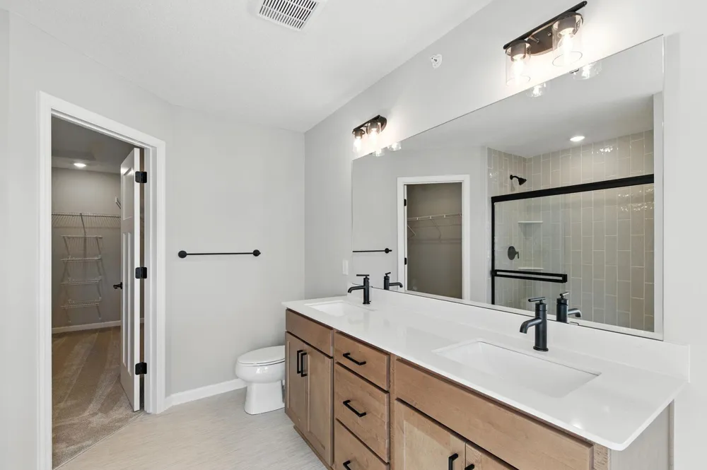 10382 Birchwood Circle Victoria, MN 55318