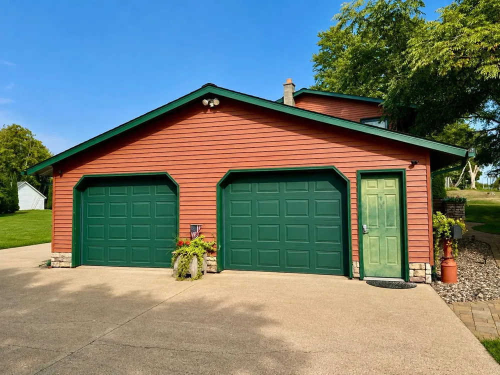 140 2nd Street S Lewiston, MN 55952