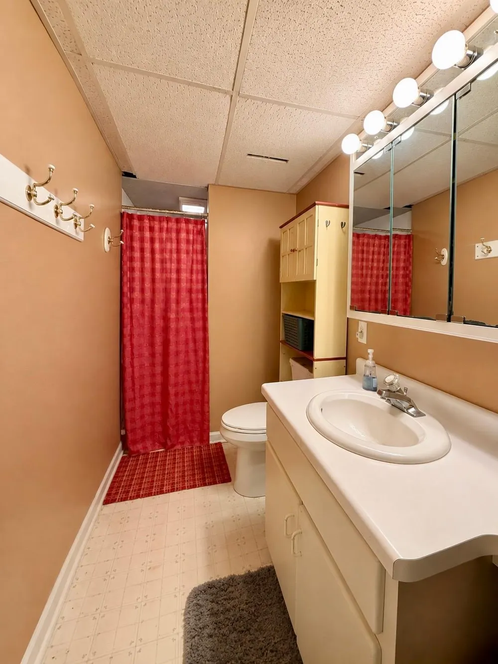 140 2nd Street S Lewiston, MN 55952