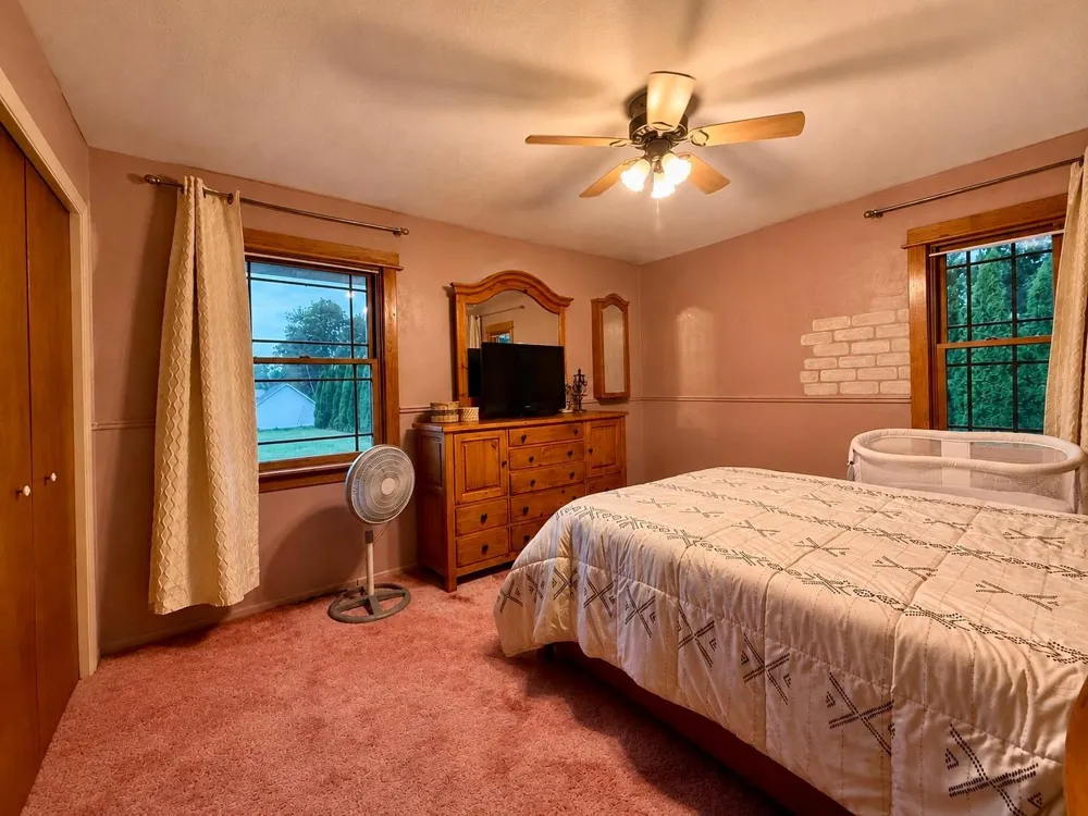 140 2nd Street S Lewiston, MN 55952