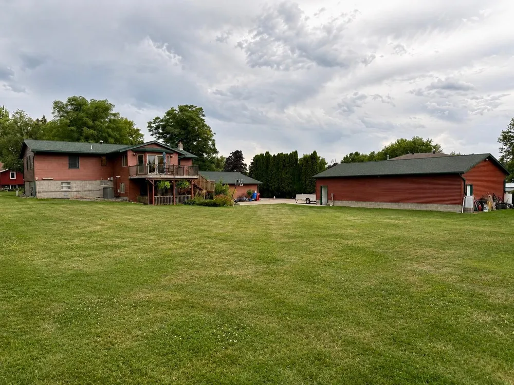 140 2nd Street S Lewiston, MN 55952