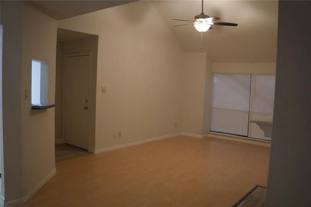 6601 Sands Point Drive #73 Houston, TX 77074
