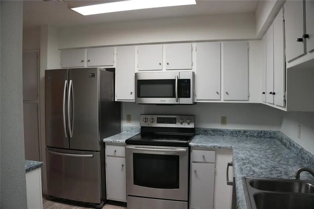 6601 Sands Point Drive #73 Houston, TX 77074