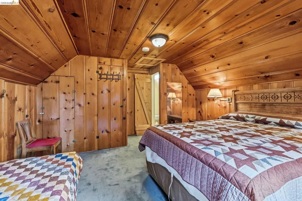112 MEADOWVIEW Pinecrest, CA 95364