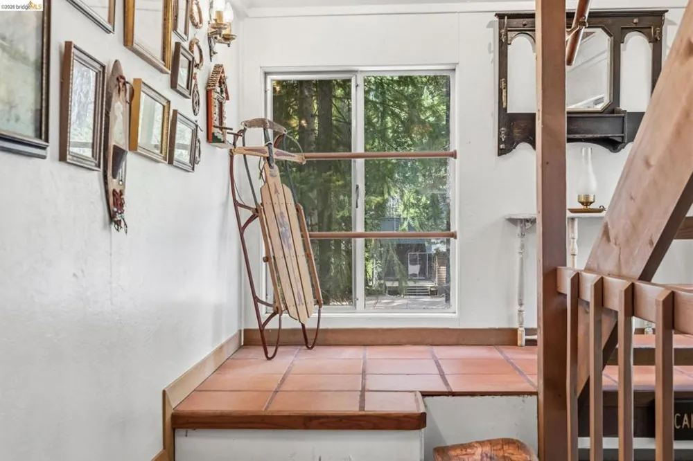 112 MEADOWVIEW Pinecrest, CA 95364