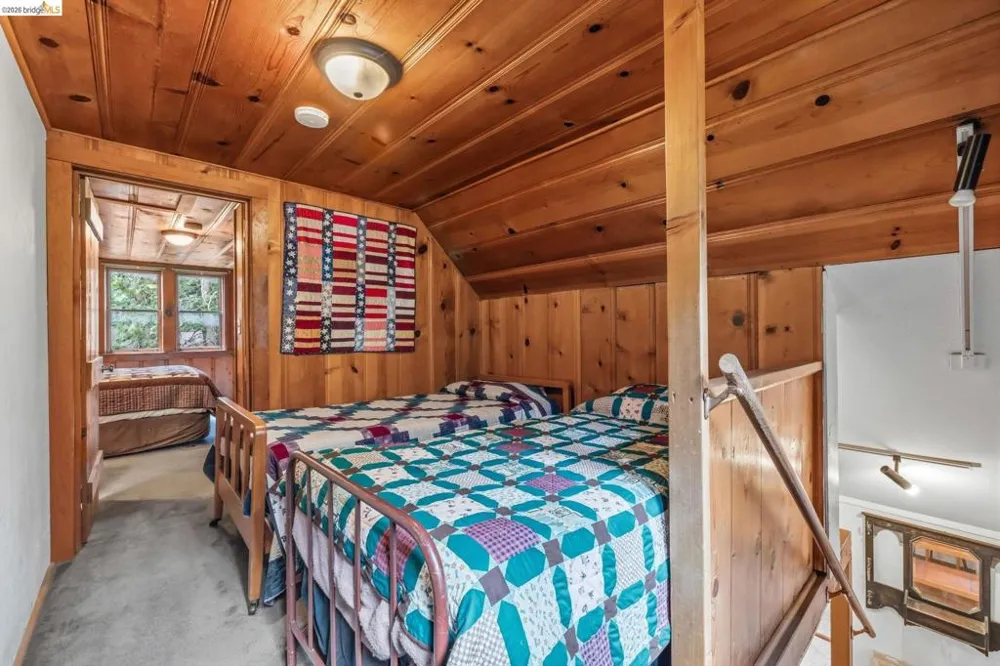 112 MEADOWVIEW Pinecrest, CA 95364