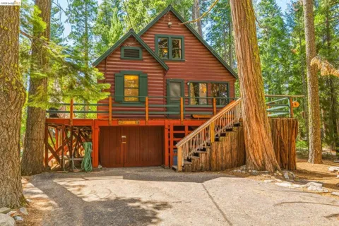 112 MEADOWVIEW