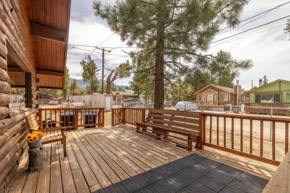 908 Spruce Lane Big Bear, CA 92314
