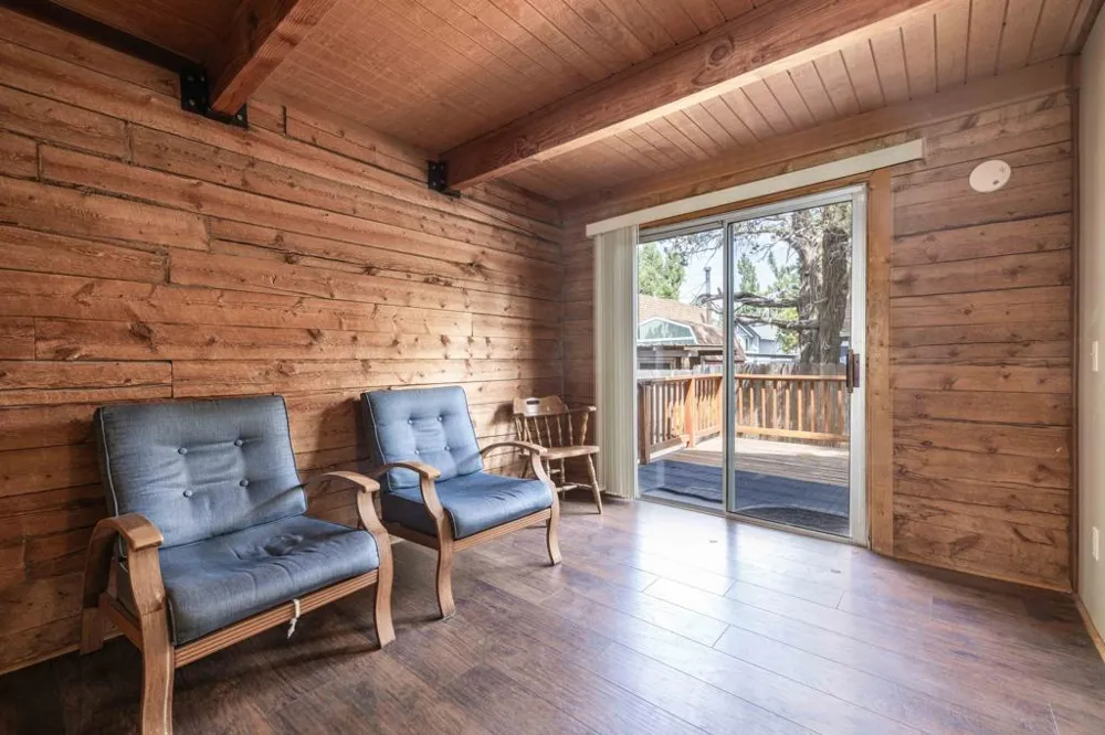 908 Spruce Lane Big Bear, CA 92314