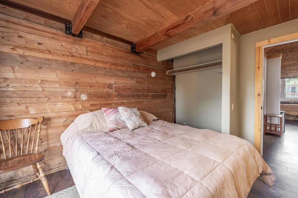 908 Spruce Lane Big Bear, CA 92314