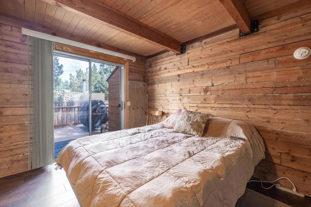 908 Spruce Lane Big Bear, CA 92314