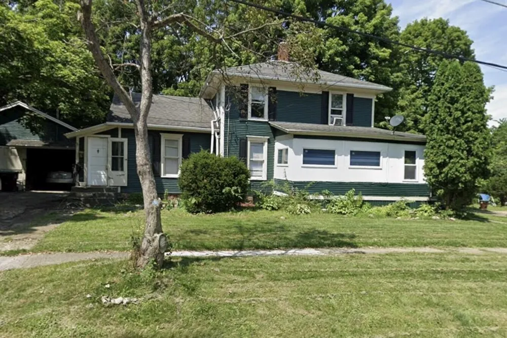 1204 Adams Street Albion, MI 49224