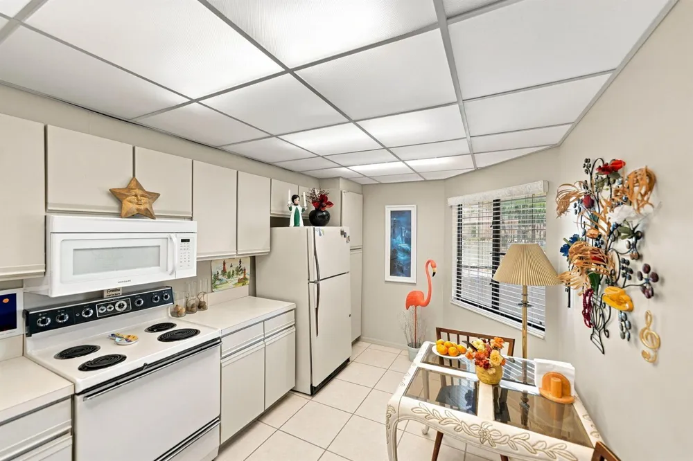 6940 SE CONSTITUTION #201 Hobe Sound, FL 33455