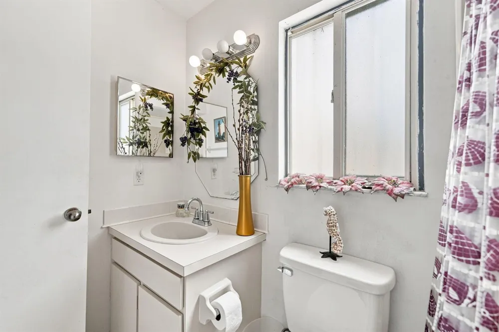 6940 SE CONSTITUTION #201 Hobe Sound, FL 33455