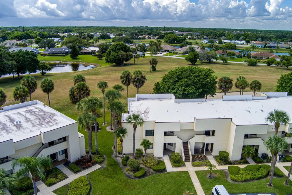 6940 SE CONSTITUTION #201 Hobe Sound, FL 33455