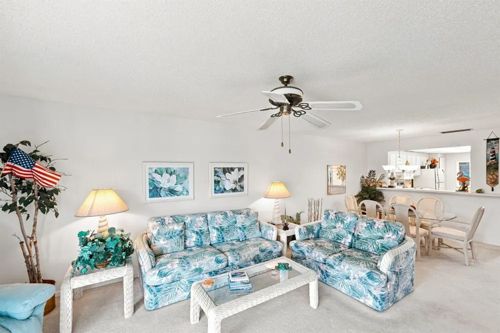 6940 SE CONSTITUTION #201 Hobe Sound, FL 33455