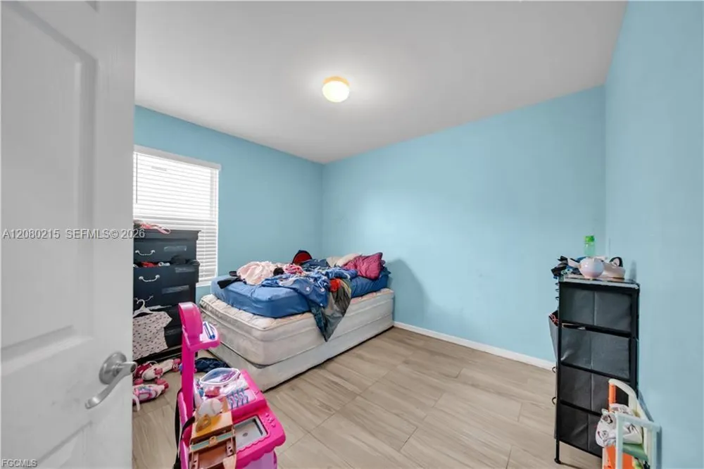 10549 Canal Brook LN Lehigh Acres, FL 33936