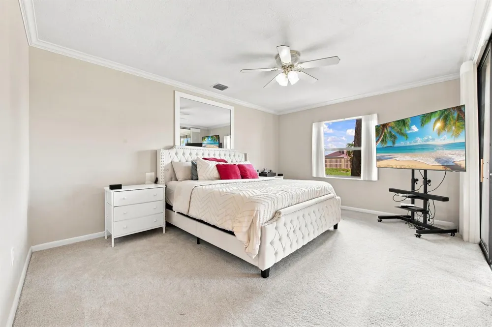 5219 EUROPA DRIVE #E Boynton Beach, FL 33437