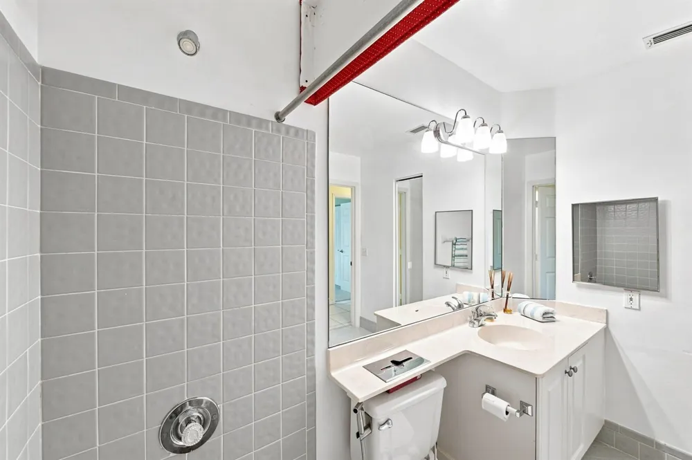 5219 EUROPA DRIVE #E Boynton Beach, FL 33437