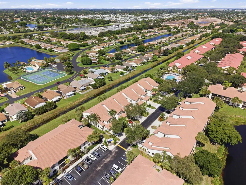 5219 EUROPA DRIVE #E Boynton Beach, FL 33437
