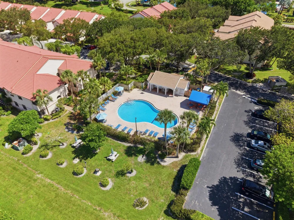 5219 EUROPA DRIVE #E Boynton Beach, FL 33437