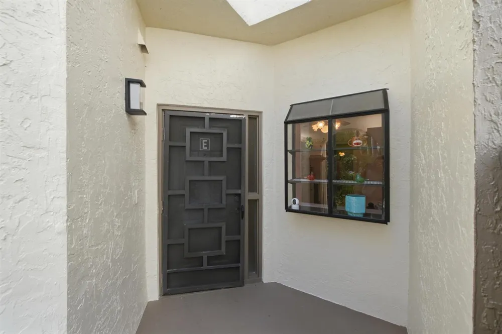 5219 EUROPA DRIVE #E Boynton Beach, FL 33437