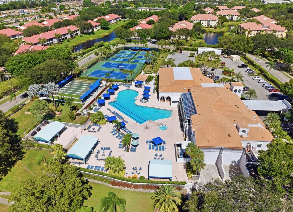 5219 EUROPA DRIVE #E Boynton Beach, FL 33437