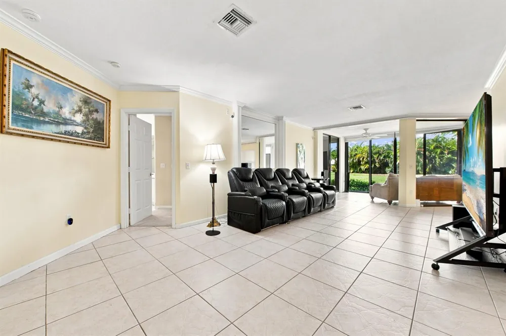 5219 EUROPA DRIVE #E Boynton Beach, FL 33437