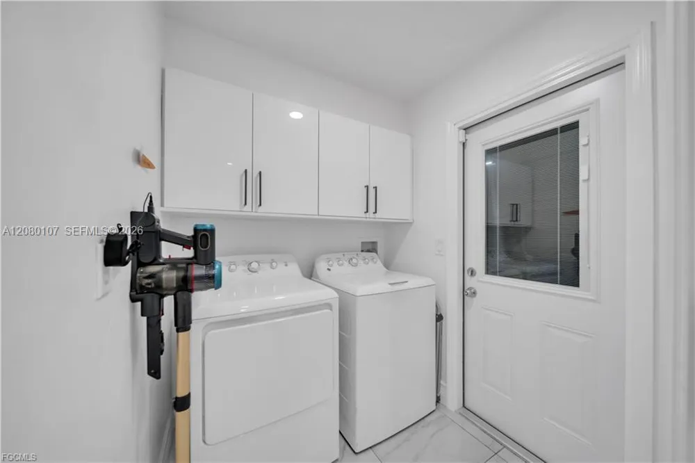 3902 3RD ST SW Lehigh Acres, FL 33976