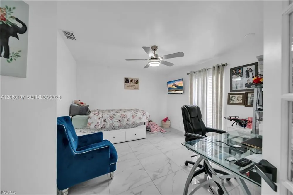 3902 3RD ST SW Lehigh Acres, FL 33976