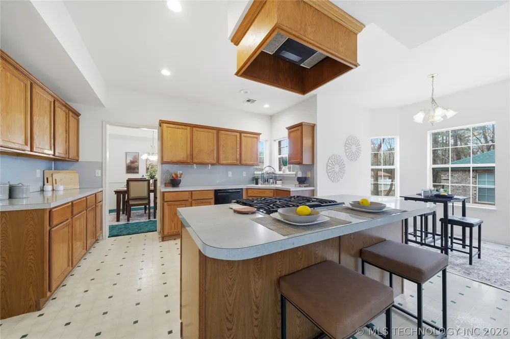 23429 King Street Broken Arrow, OK 74014
