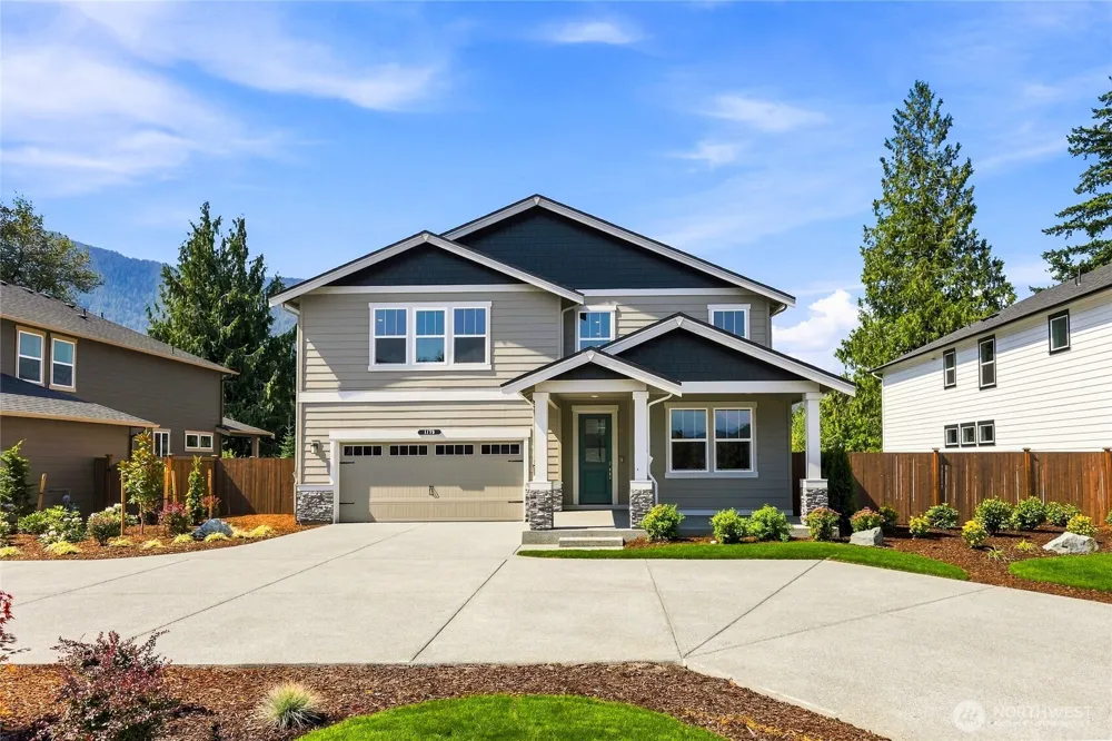1179 Clearwater Way SE #19 North Bend, WA 98045